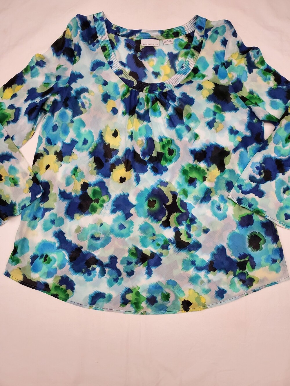Liz Claiborne Blue Green Floral Long Sleeve Top